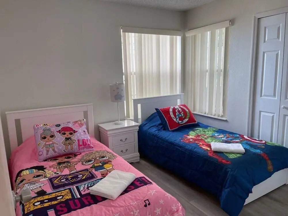 Three Bedroom Apartment #7 -- 2737 NPB -- Vusa Three Bedroom Condo Apartment