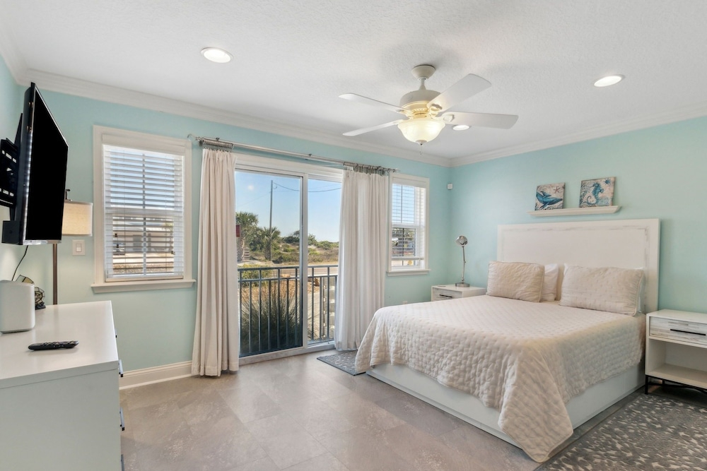1947 S Fletcher 2 Bedroom Townhouse