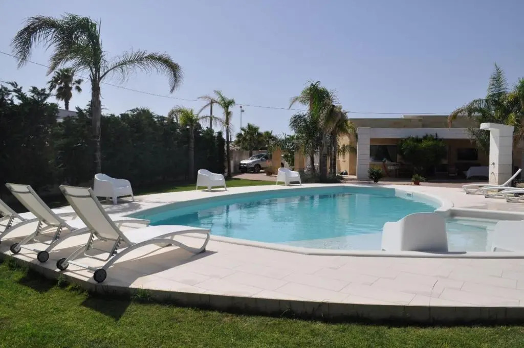 Villa With 4 Bedrooms in Pantanagianni-pezze Morelli, With Private Pool, Furnished Terrace and Wifi - 350 m From the Beach