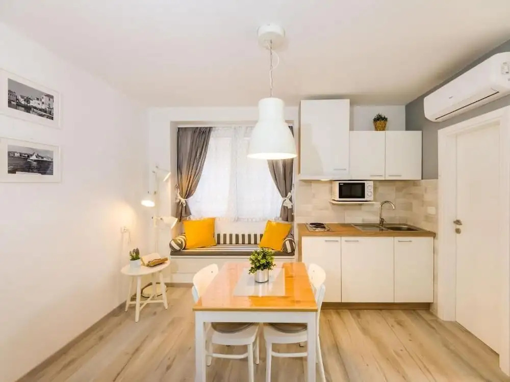 Navis Luxury Apartments