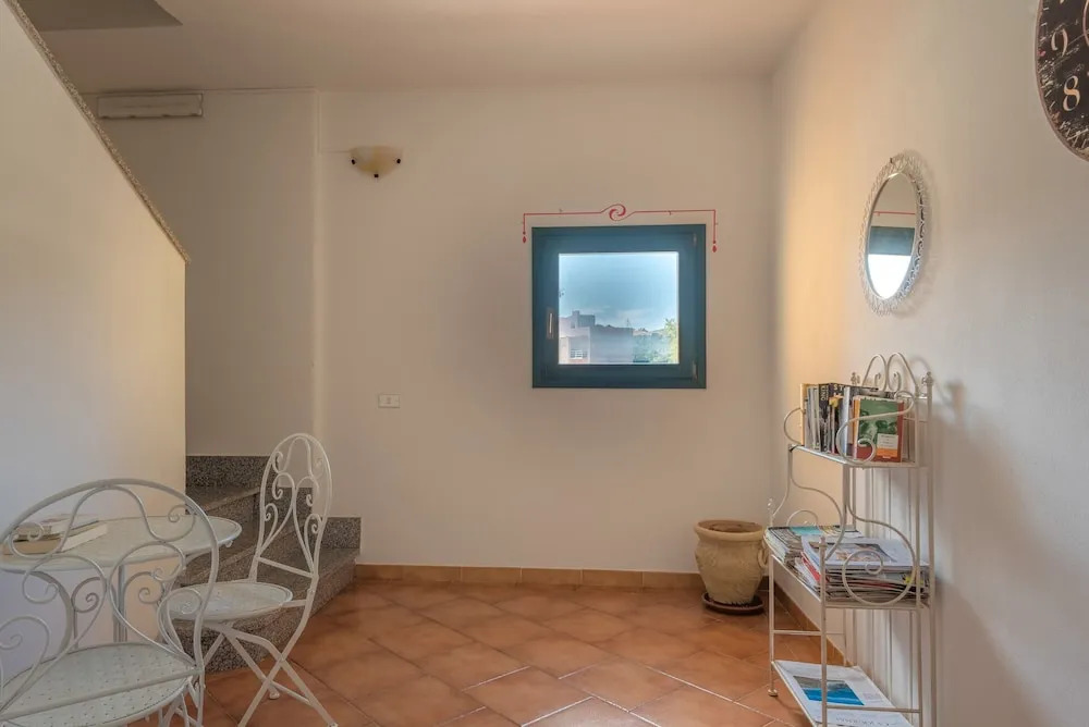 Quaint Residence I Mirti Bianchi Bilo 4 no 6979 one Bedroom Apartments Sleeps 4