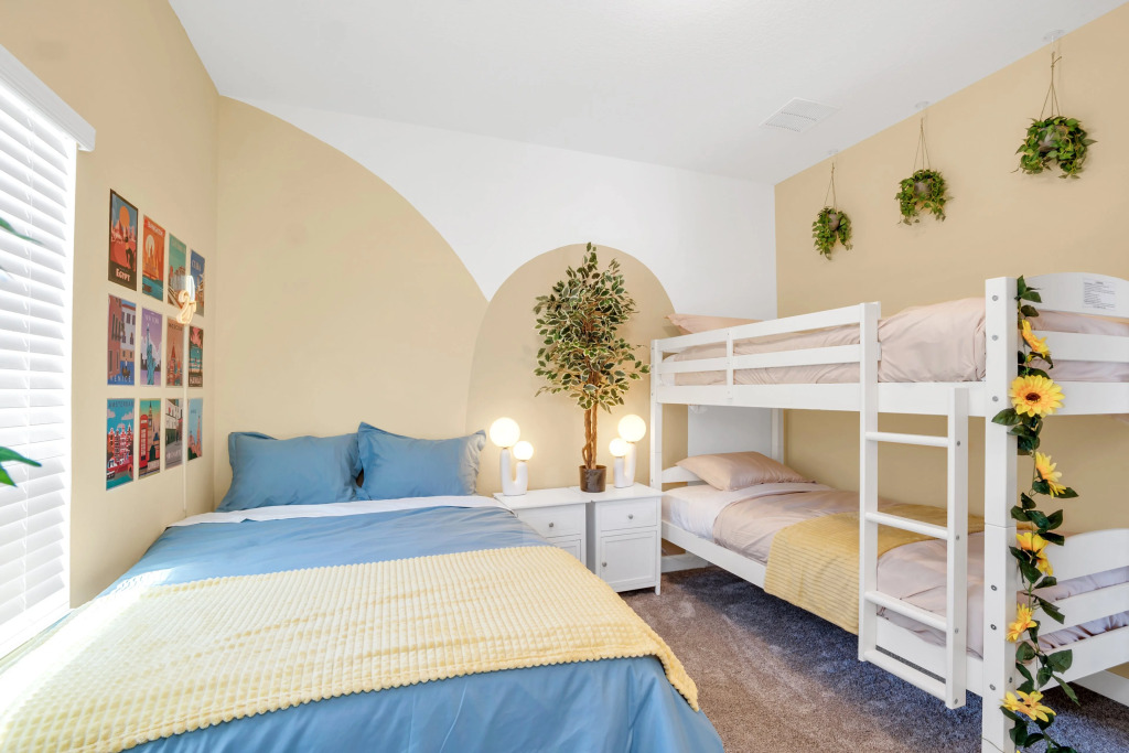 Brand New Storey Lake 5 Bedroom with Pool, Kissimmee, US