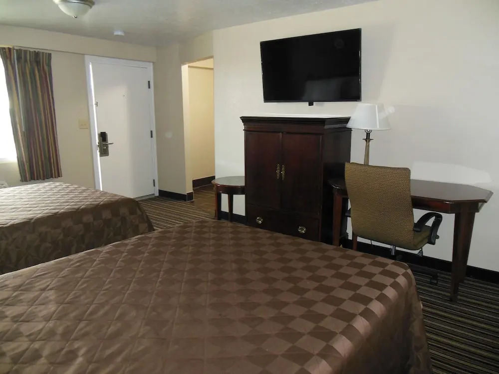 Route 66 Inn