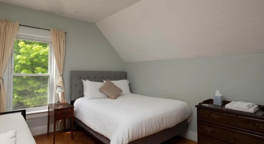 The Karass Inn