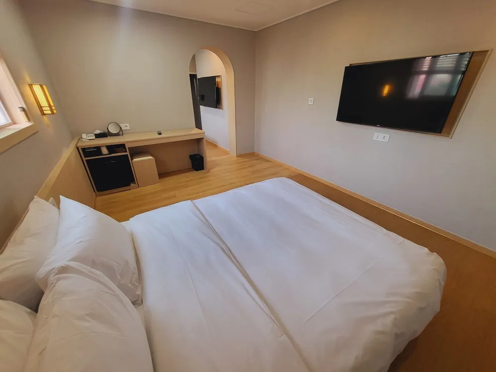 Hotel razaB