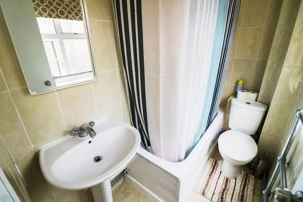 Chique & Spacious top floor 1Bed Oxford St.
