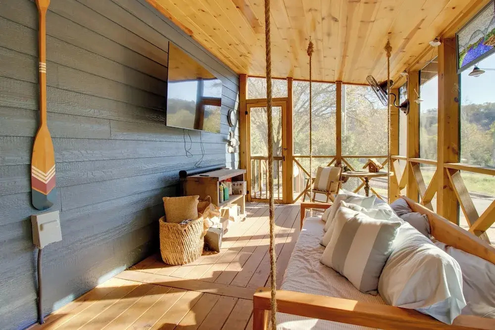 Walk to White River: Cozy Escape w/ Screened Porch