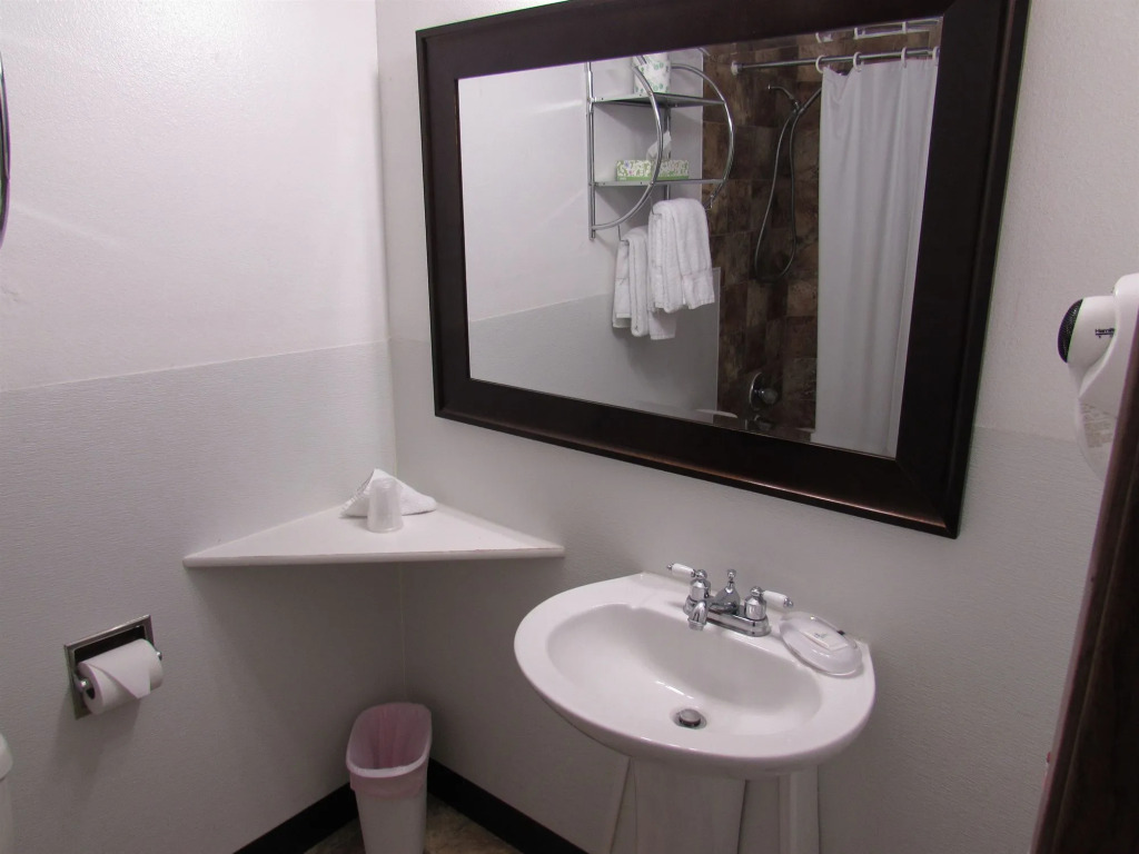 Kennewick Inn & Suites Tri Cities