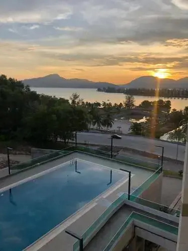 Marina Heights Seaview Resort Apartment II