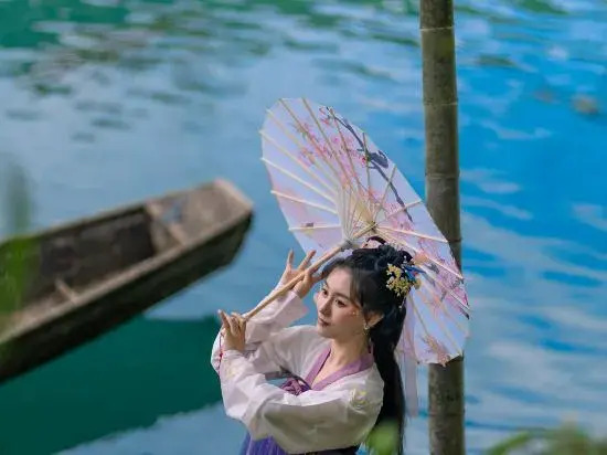 Old Time Homestay (Zixingdong Jianghu Scenic Area)
