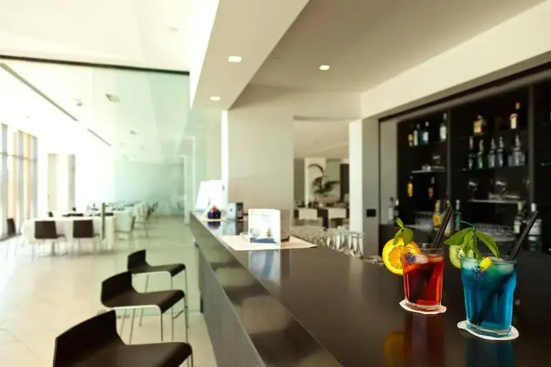 Inn Naples Airport