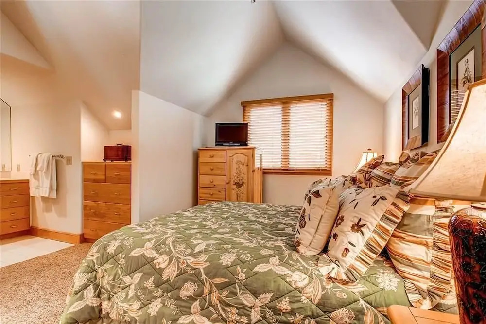 Aspen Ridge 4