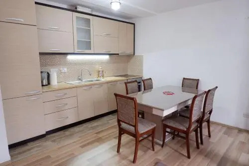 Hotel Kings Apartments