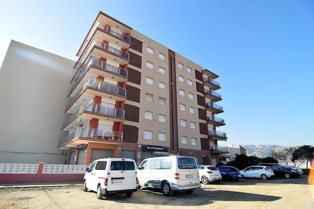 HomeHolidaysRentals Maritim V