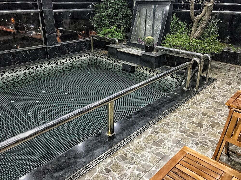 Nice Hotel
