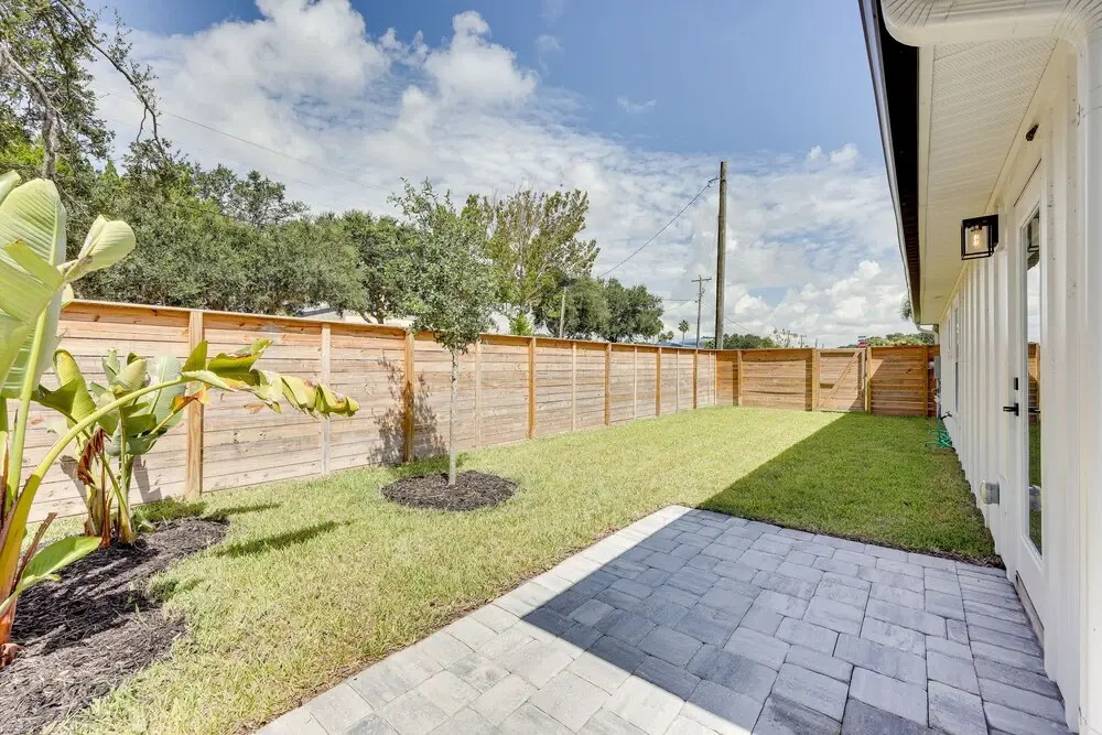 St Augustine Home w/ Patio - 1 Mi to Beaches!