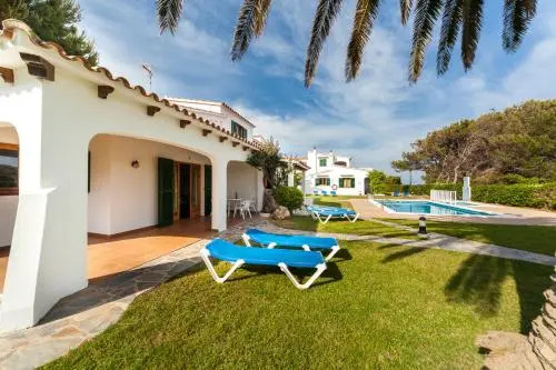 Villa Arenal by Villa Plus