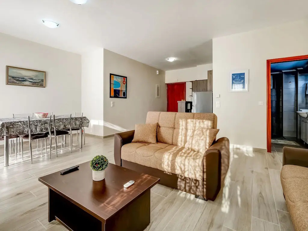 Seaview Studio 5 pers panoramic seaview in beautiful setting