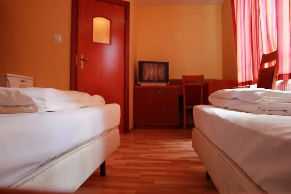 City Hostel