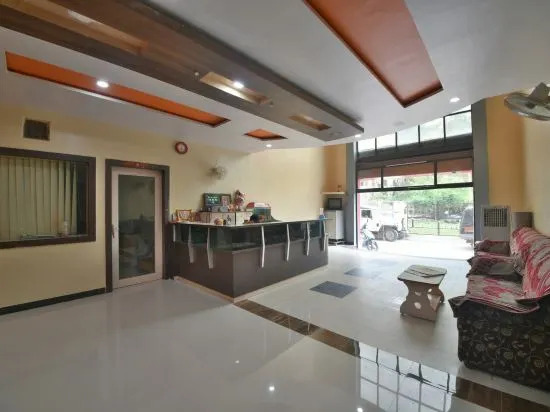 Hotel Piestay Shahi Palace