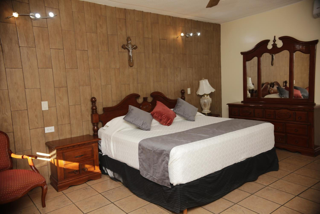 Hotel Posada Santa Fe Sabinas