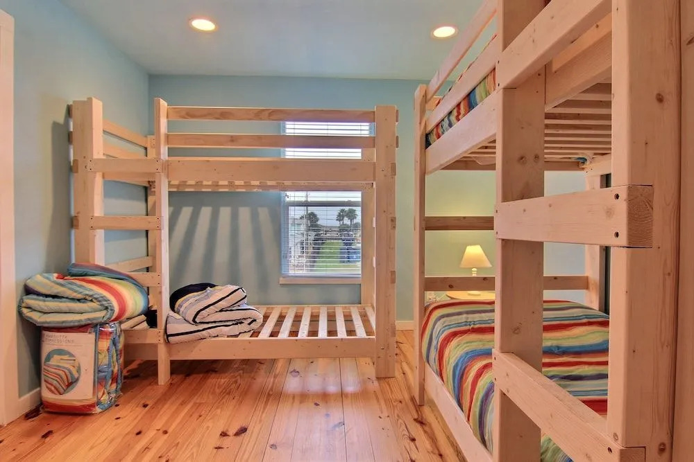 Isle Be Back Vw32 3 Bedrooms 3.5 Bathrooms Home
