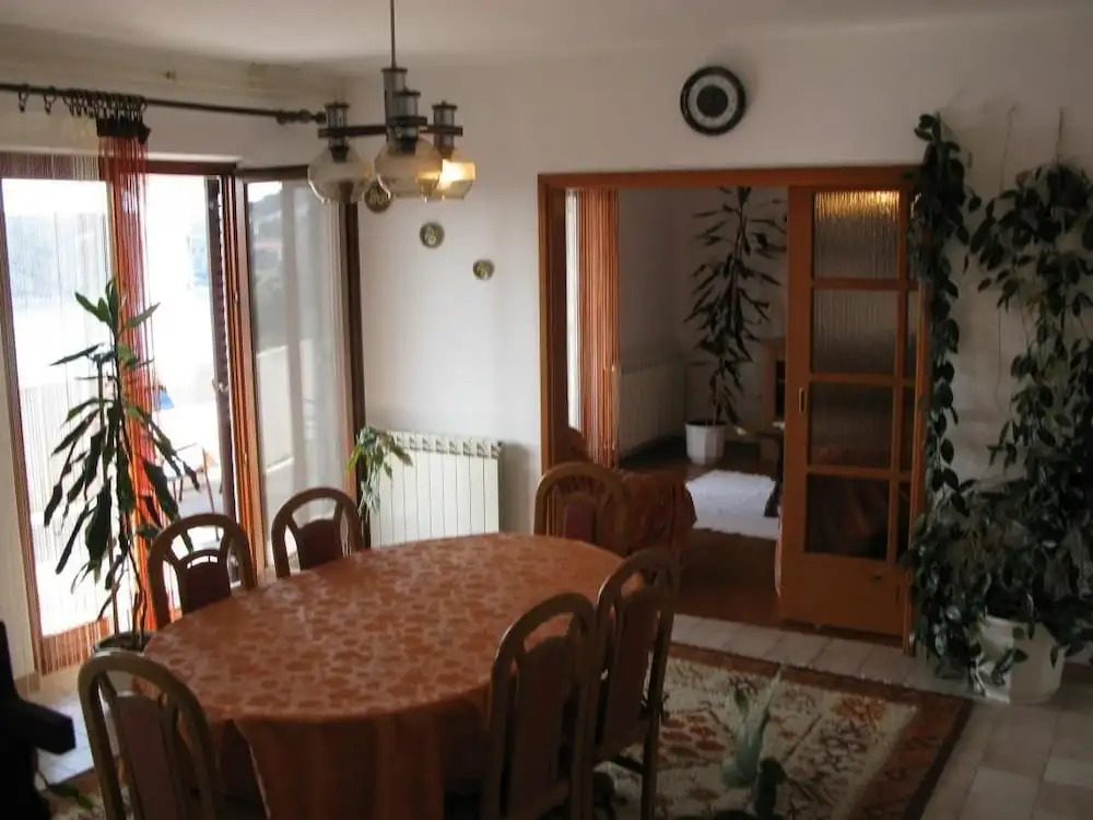 Apartments Mahić