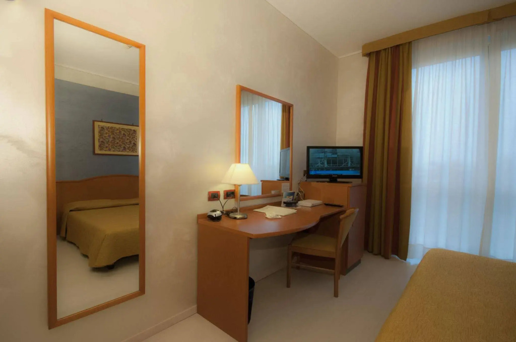 Hotel Brindor