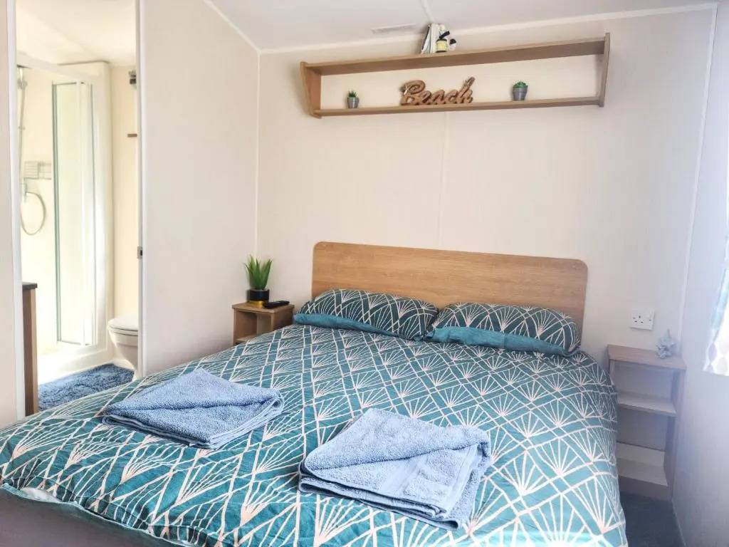Dog Friendly 8 Berth Static Caravan Newquay