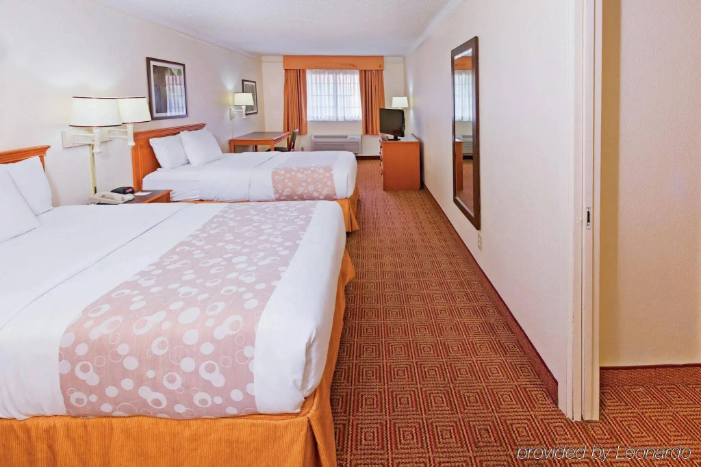 La Quinta Inn San Antonio Sea World Ingram Park