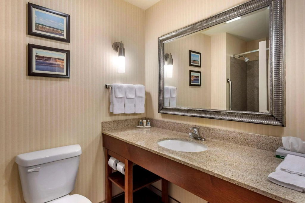 Comfort Suites Florence Shoals Area