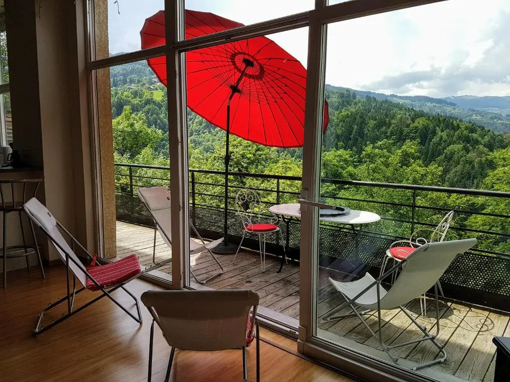 Gite74, GLMB à 3 min de lascenseur des Thermes