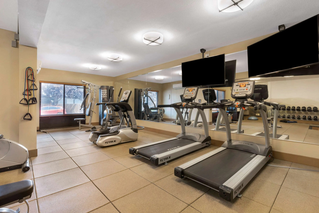 Best Western Plus Olympic Inn