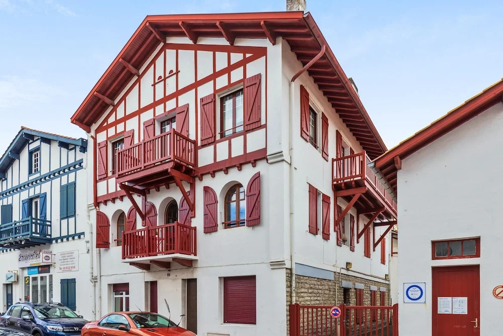 Apartment With One Bedroom In Saint Jean De Luz With Furnished Balcony And Wifi