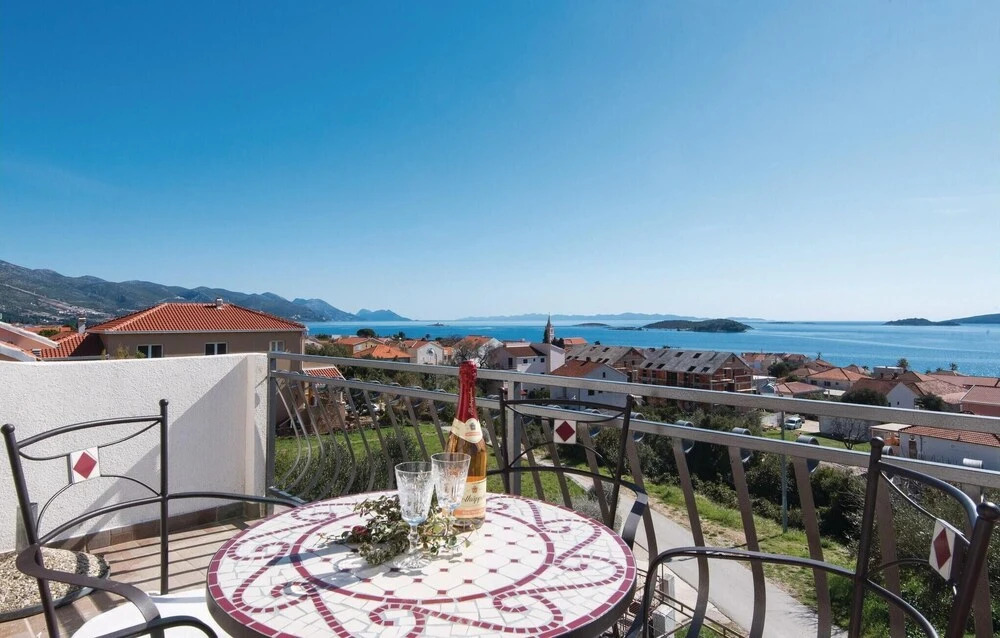 Stunning Home in Orebic With Wifi and 1 Bedrooms