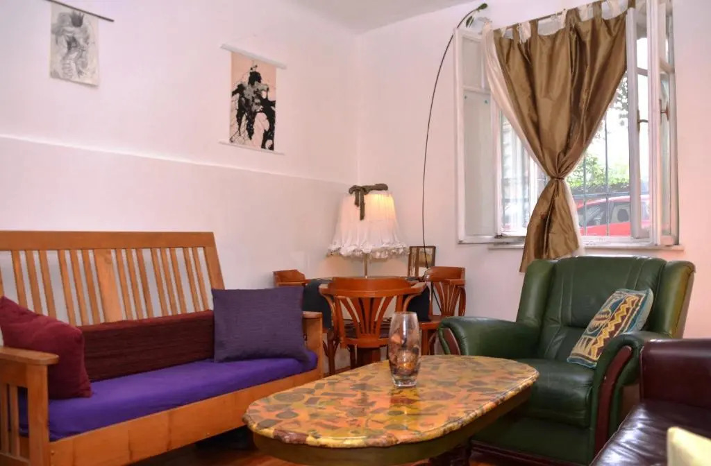 City Oasis Apartment