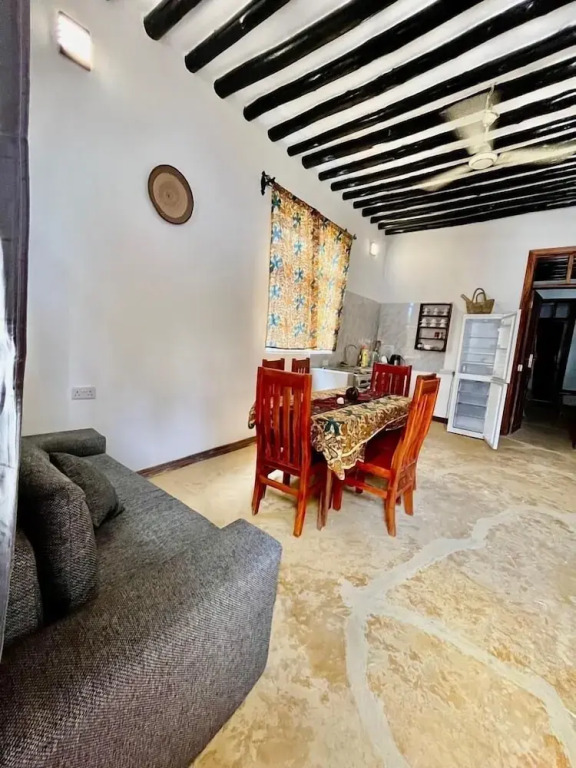 Tumbo Swahili Villa