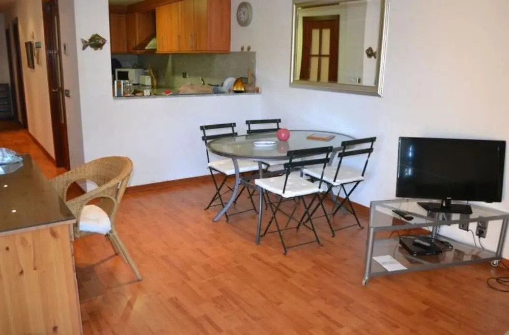 106263 - Apartment in Llança