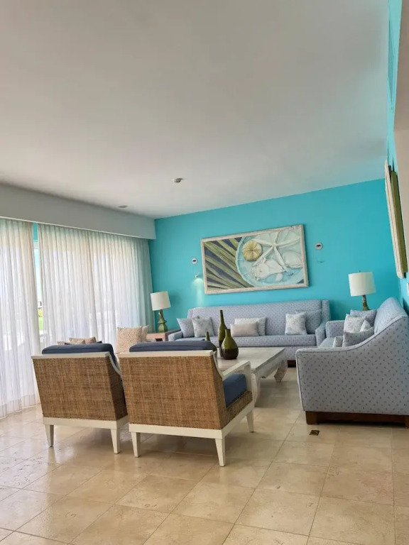 Apt w 2BR Ocean View Jacuzzi in Sotogrande
