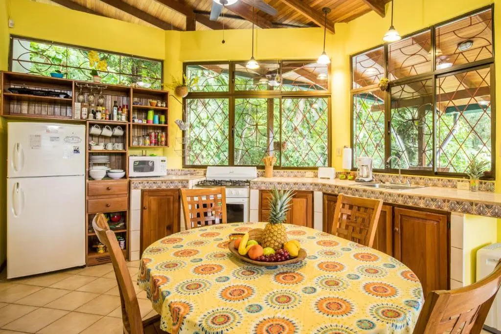 Kiskadee Casa