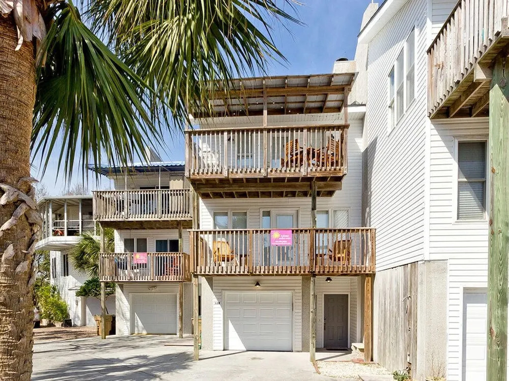 Good Times by Tybee Vacation Rentals