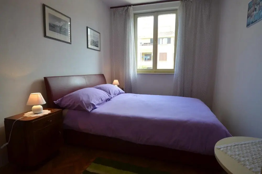 Tina - Two Bedroom Apartment
