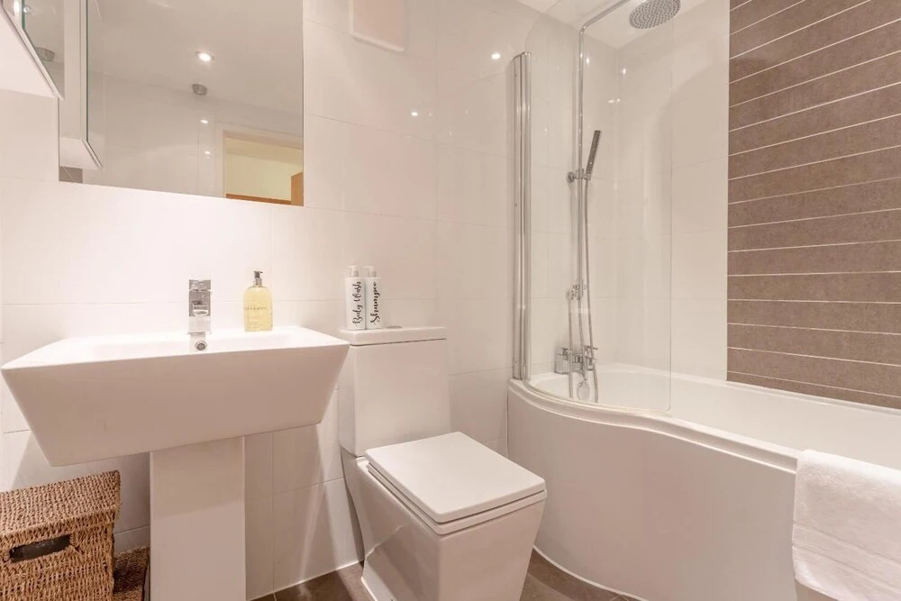 Comfortable 1 Bedroom North London Flat