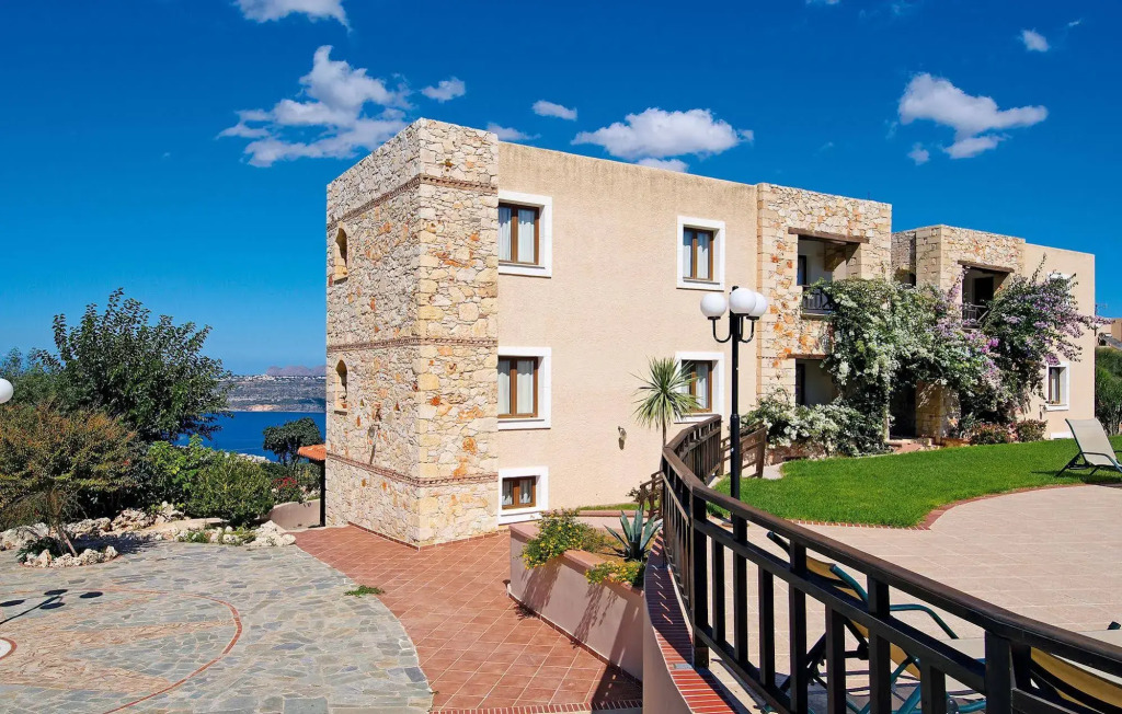 Areti Aparthotel