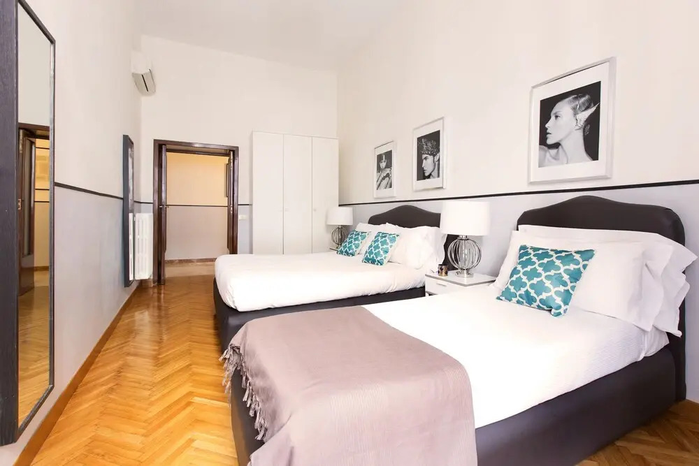 Rome Accommodation - Villa Medici