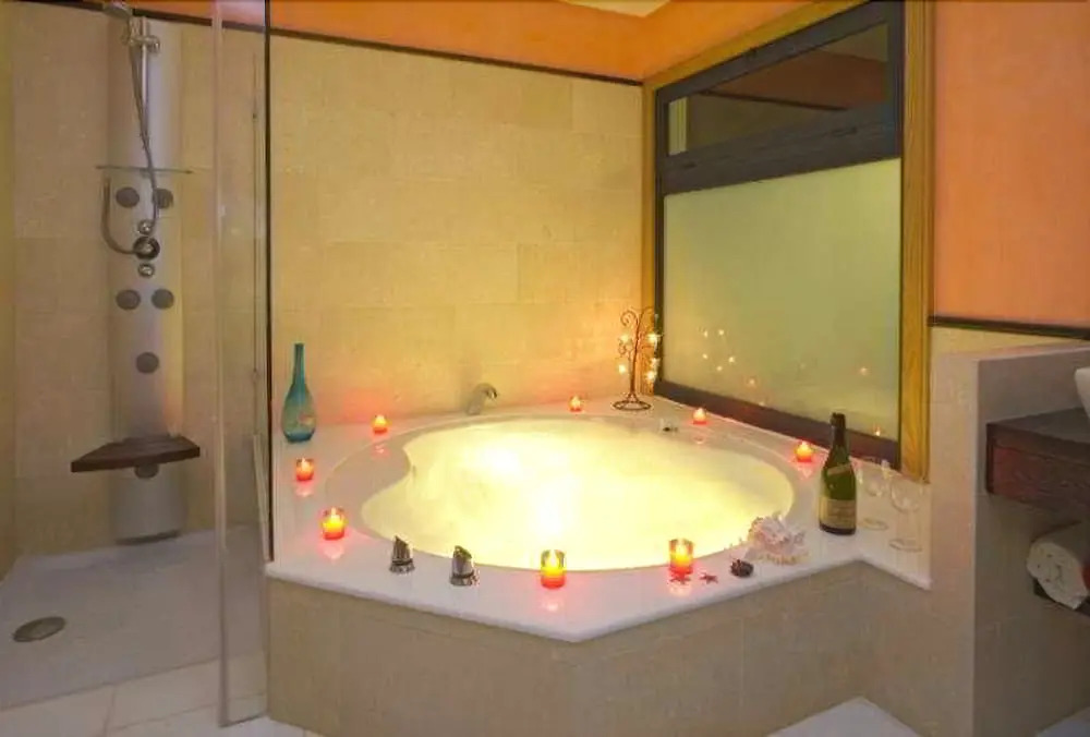 Villas Mamma Mia Sleeps 6 with Pool