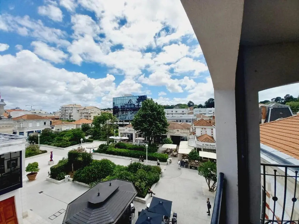 Superbe appt T3 avec terrasse et parking - centre ville d'Arcachon