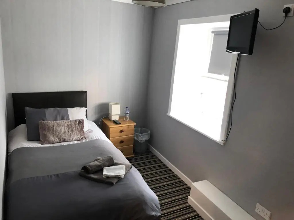 Saracen Head Hotel