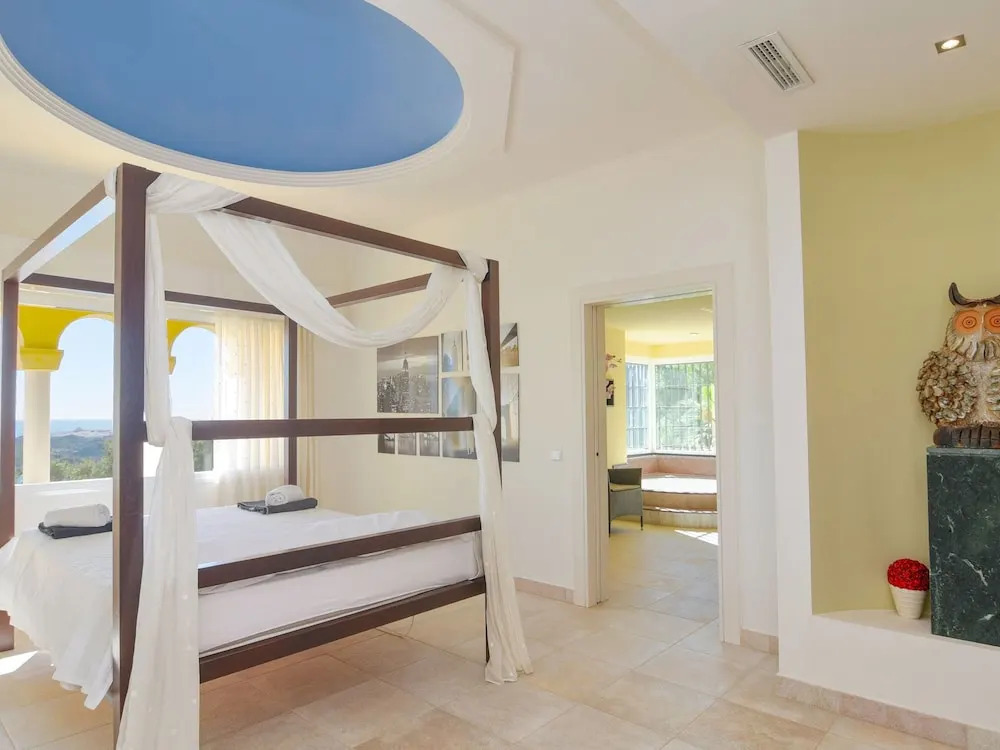 Splendid Villa in Artistic Village of Altea With Private Heated Pool