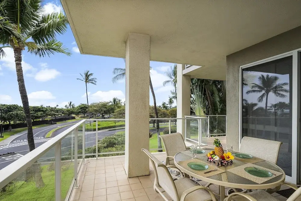 Vista Waikoloa B-206 2 Bedroom Condo by RedAwning